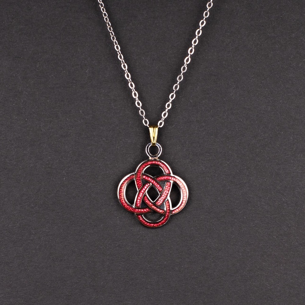 Set Of Two Necklaces - Picture 2 of 3